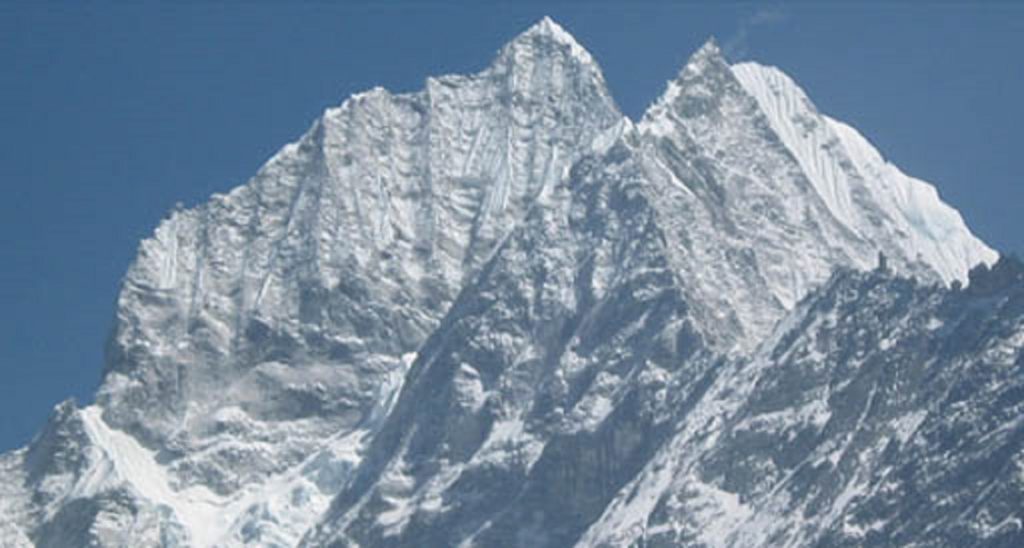 MOUNT THAMSERKU EXPEDITION YetiLandNepal